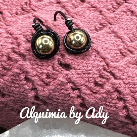 Alquimia Jewelry - Alquimia Gold and Black Earrings